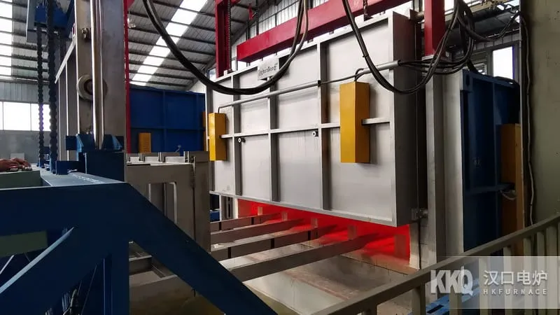 Forklift-type Rapid Quenching Furnace