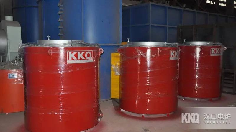 Crucible Liquid Nitriding Furnace