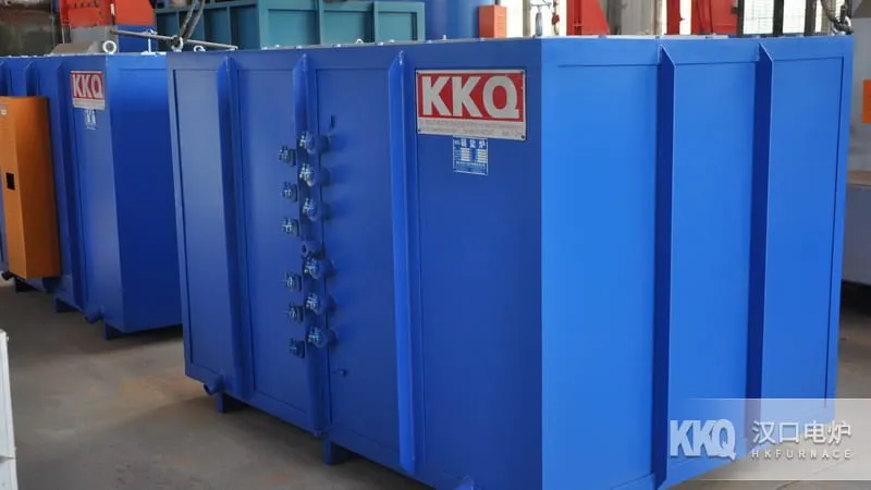 Internal Heating Nitrate Salt Furnace