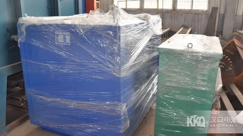Low-temperature Electrode Salt Bath Furnace